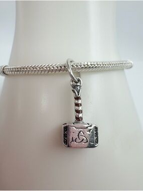 Pandora New Sterling Silver Marvel The Avengers Thor's Hammer Dangle Charm